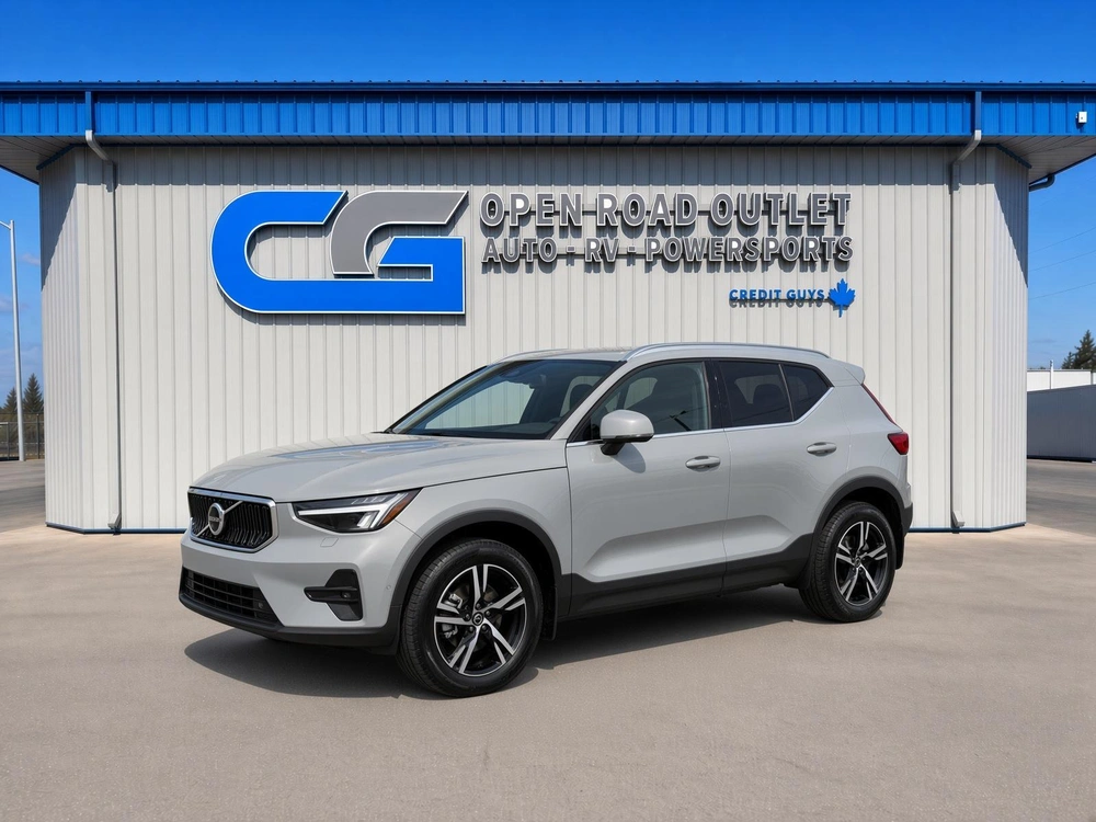 2025 Volvo Xc40 alt