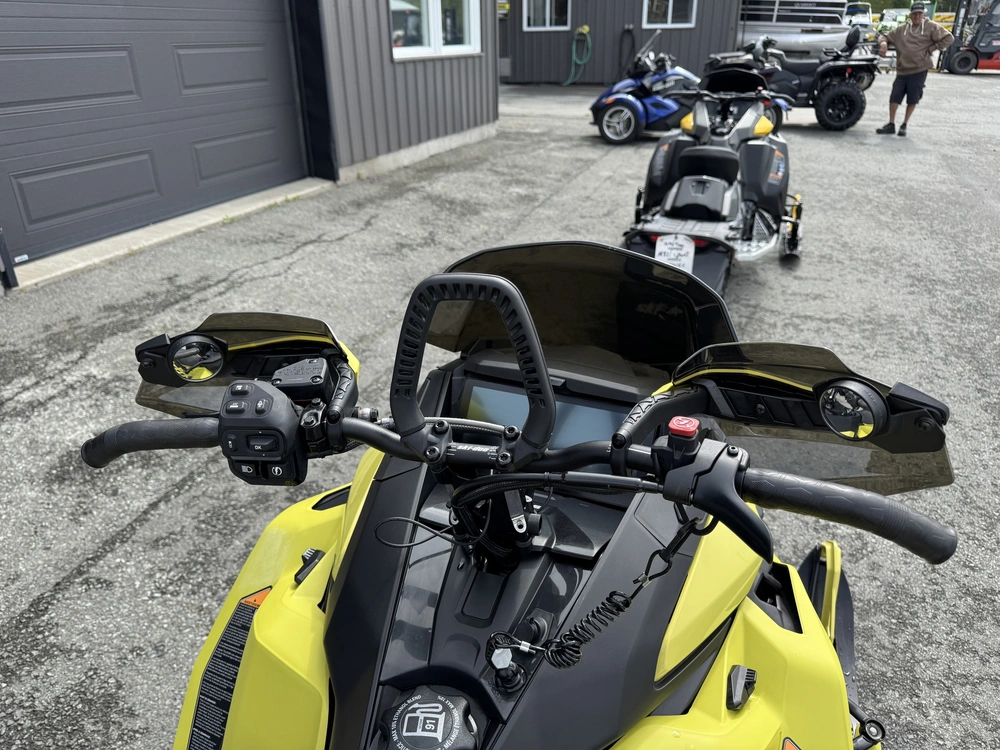 2025 Ski-doo Backcountry Xrs 850 E-tec 146'' Touchscreen 10,25’’ alt