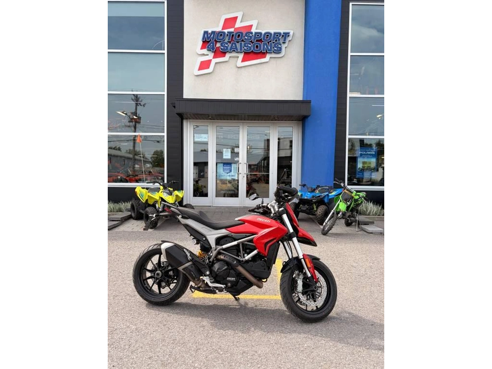 Ducati Hyperstrada 2014 alt