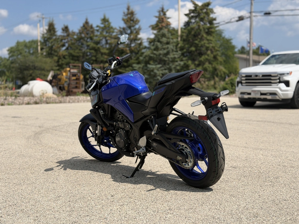 2026 Yamaha Mt-03 alt