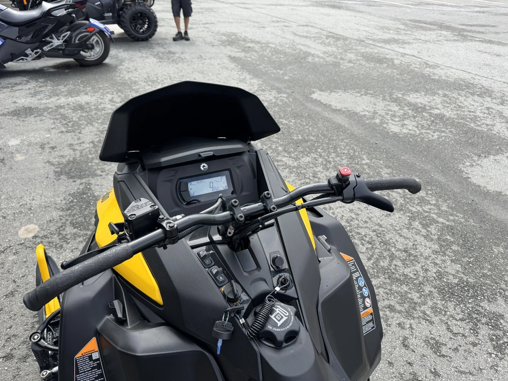 2026 Ski-doo Mxz Sport 137’’ 600efi alt