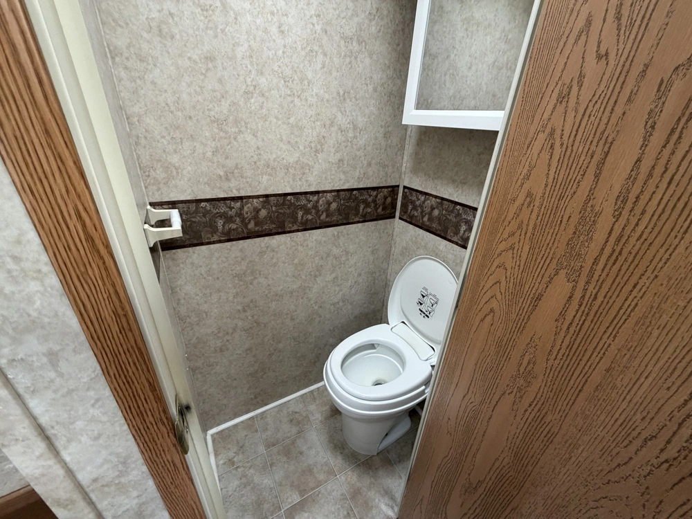 Keystone Rv Cougar (fw) 245efs 2005 alt