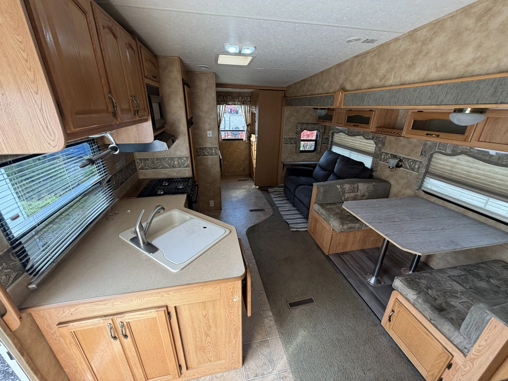 Keystone Rv Laredo (fw) 29bhs 2005 alt