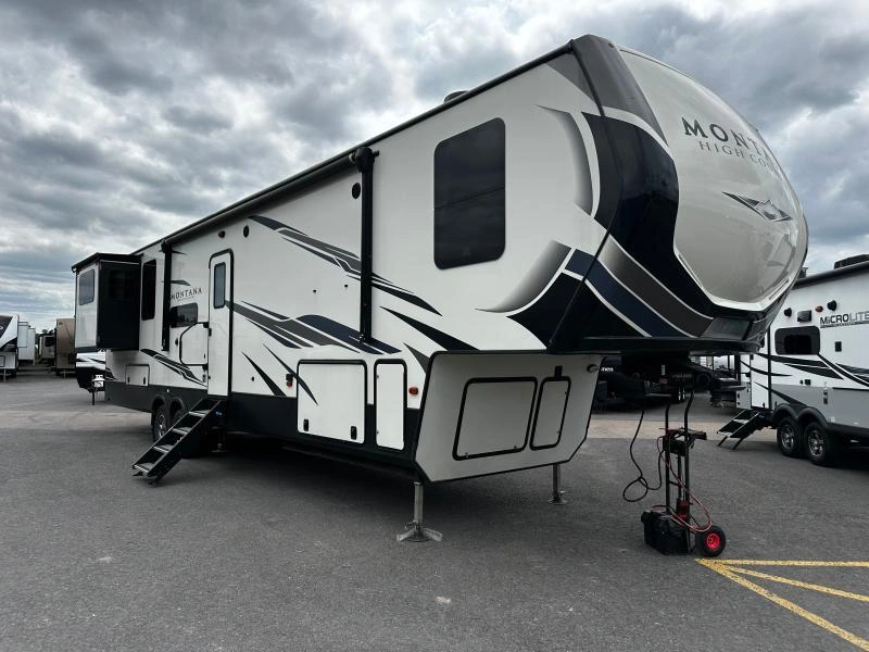 Keystone Rv Montana 373rd 2021 alt