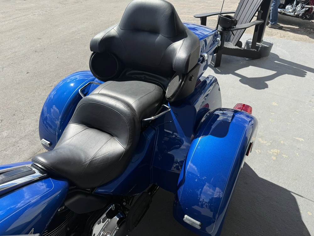 2024 Harley-davidson Tri Glide Ultra alt