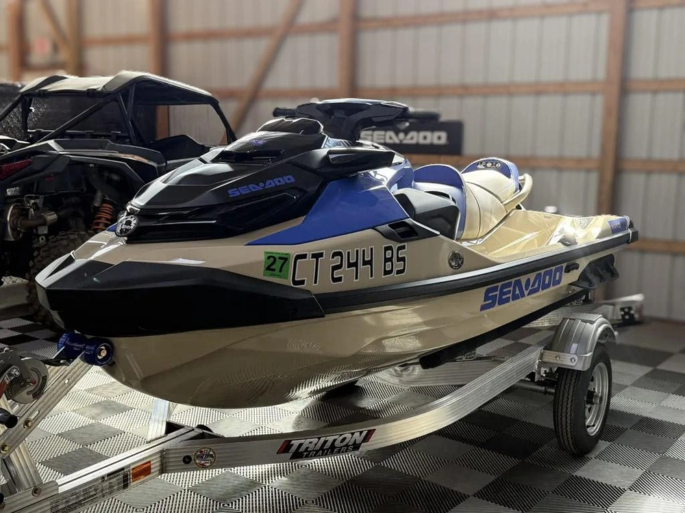 2025 Sea-doo Wake Pro 230 alt