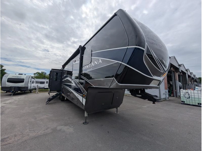 Keystone Rv Montana 3857br 2023 alt