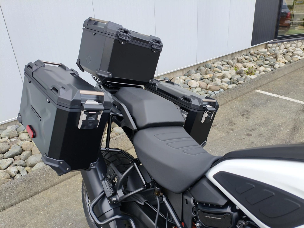 2026 Harley-davidson Adventure Ra1250l - Pan America™ 1250 Limited alt
