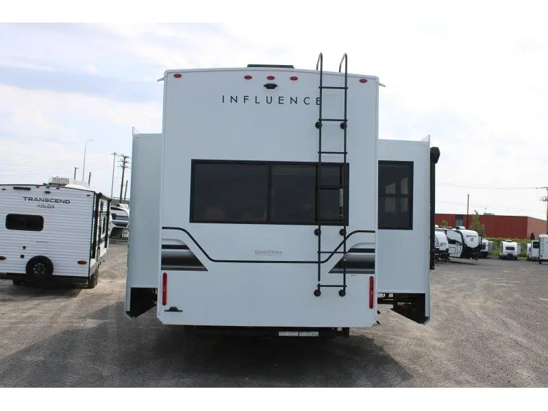 Grand Design Influence 3503GK 2027