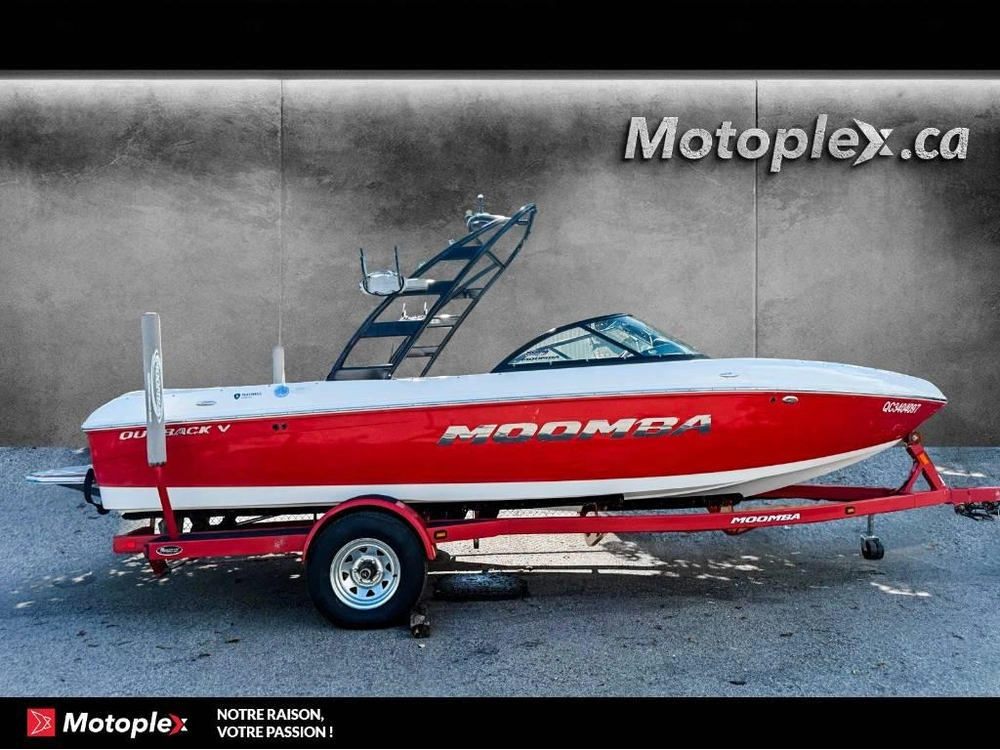Moomba Outback V *liquidation* 2012 alt