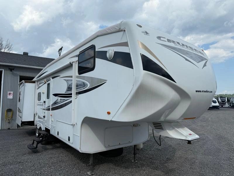 Crossroads Cruiser 32mk 2011 alt