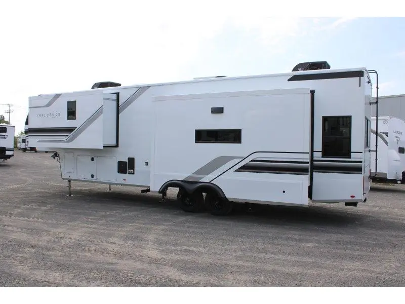 Grand Design Influence 3503GK 2027