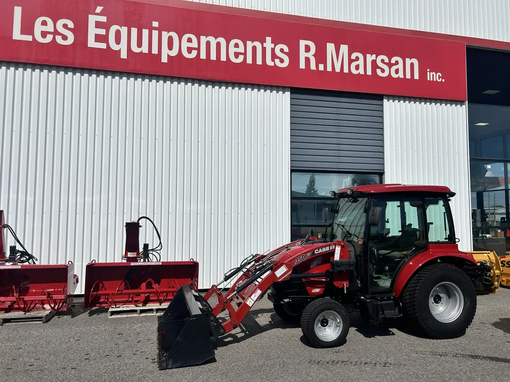 Case IH Farmall 40C 2024