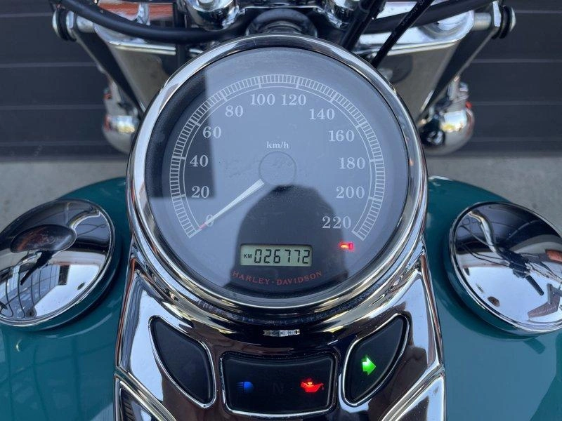 2009 Harley-davidson Flstc - Heritage Softail Classic alt