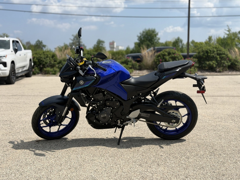 2026 Yamaha Mt-03 alt