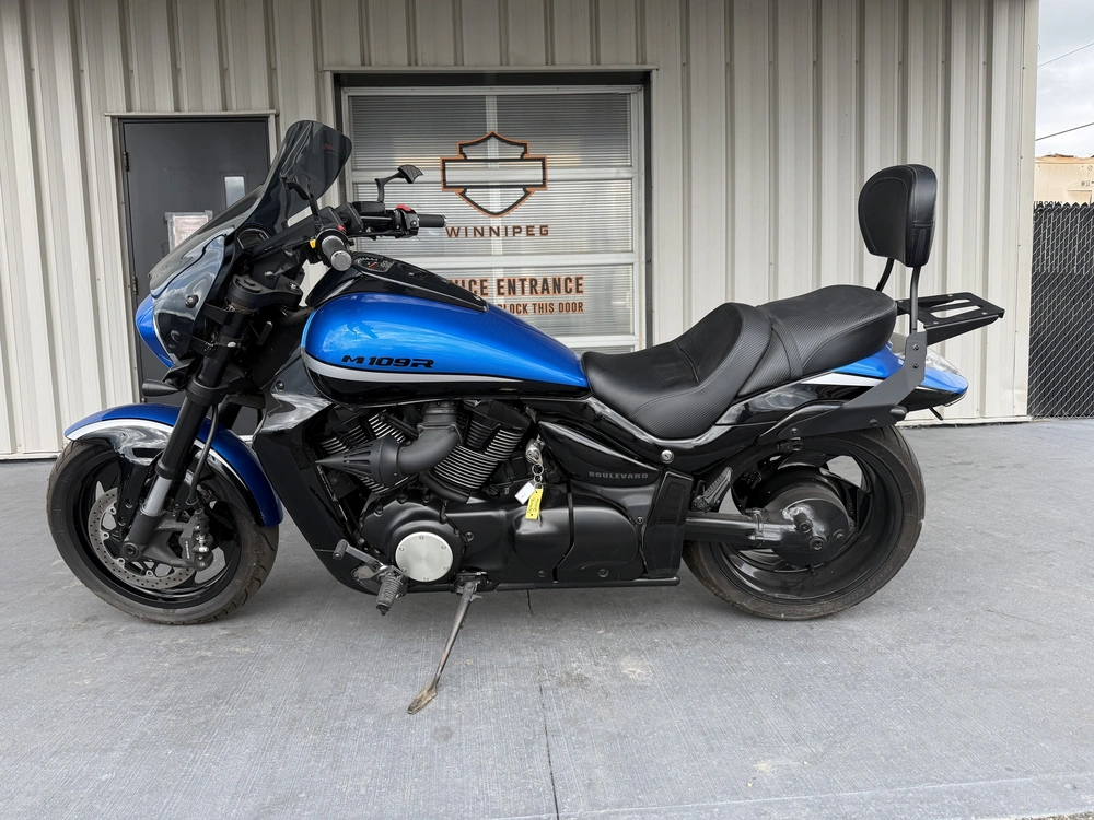 2021 Suzuki Boulevard M109r alt