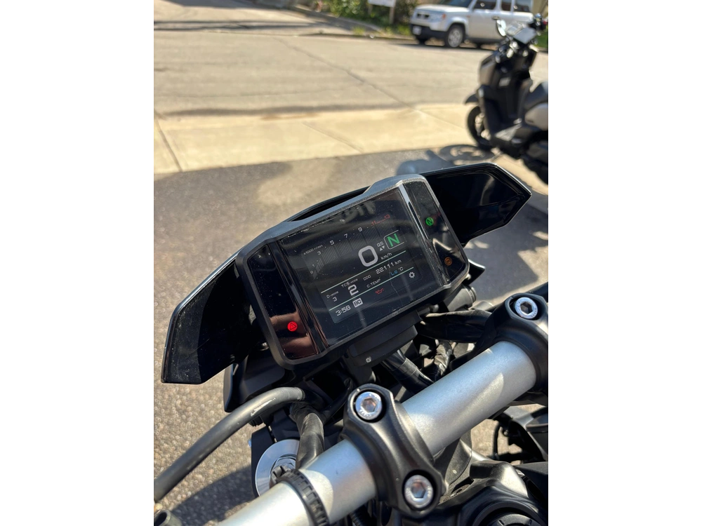 2023 Yamaha Mt-09 Team Yamaha Blue alt