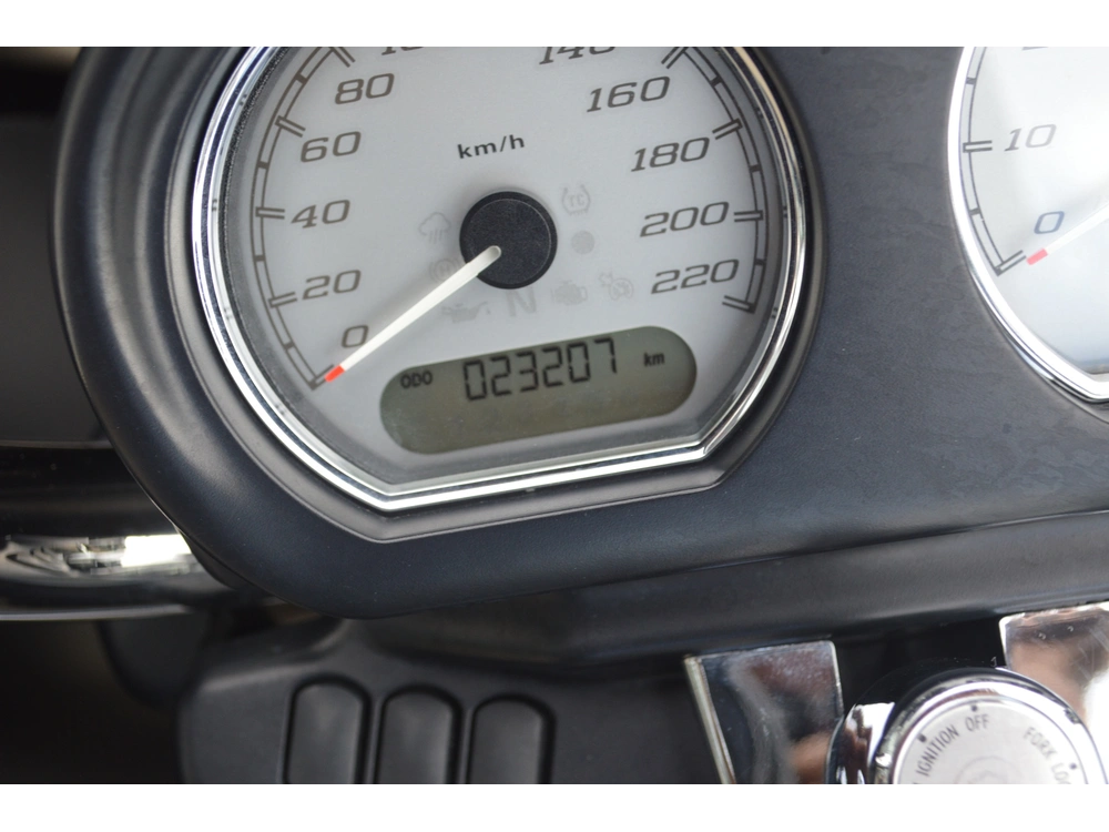 Harley-davidson Fltrx 2021 alt