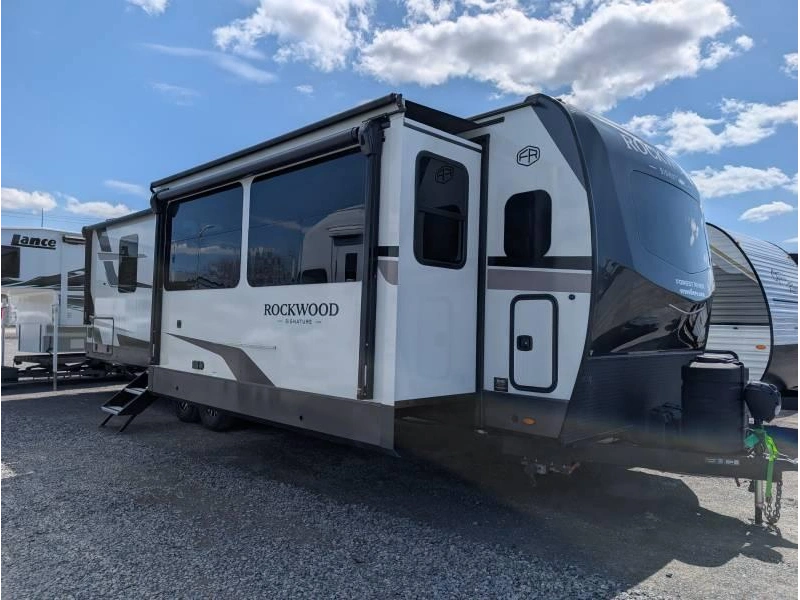 Forest River Rockwood Signature 8339fk 2026 alt