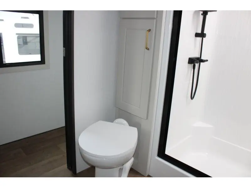 Grand Design Influence 3503GK 2027