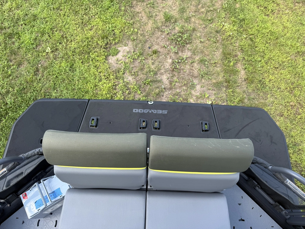2025 Sea-doo Switch Fish 18 Ft 230 Hp Fish 18 230 alt