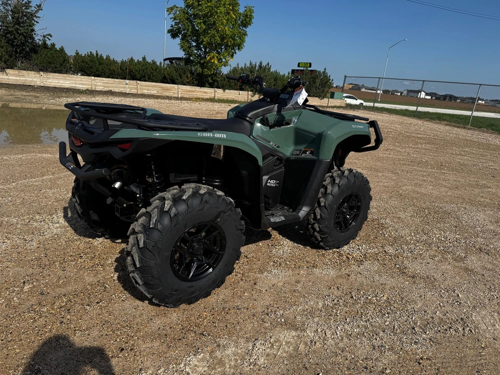 2026 Can-am Outlander Pro Xu Hd7 alt