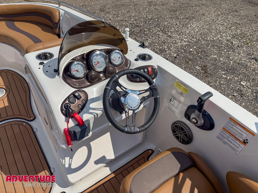2023 Legend Boats Vibe D19 alt