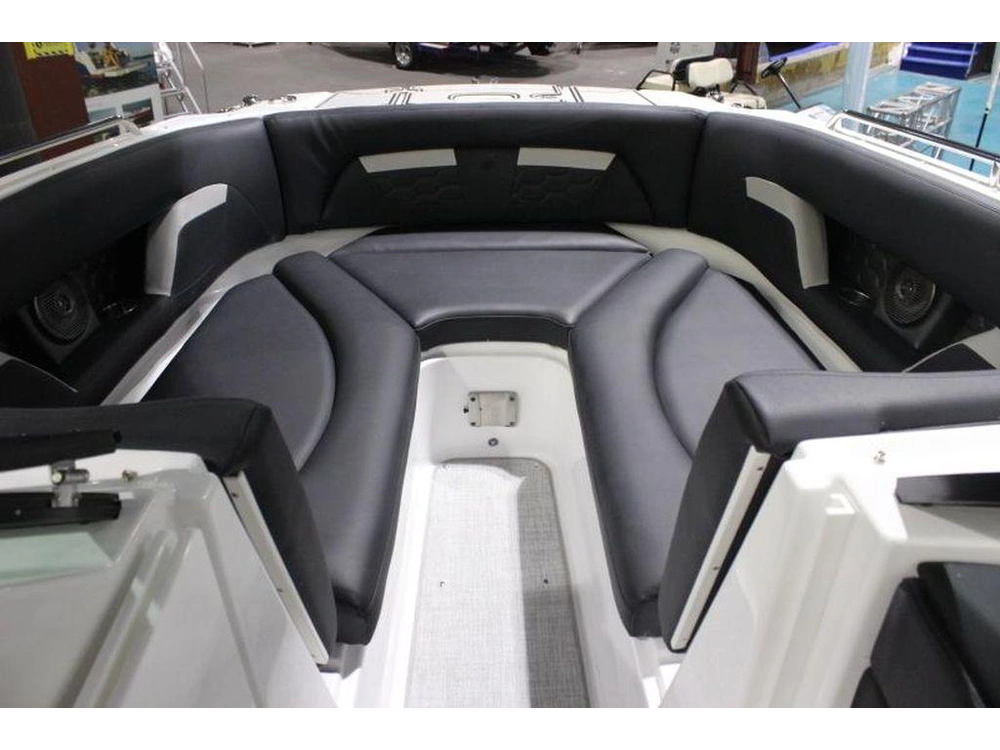 Four Winns Hd 8 Ob Mercury 350 Xl Verado 2022 alt