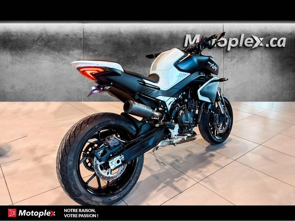 2024 Cfmoto Nk 800 alt
