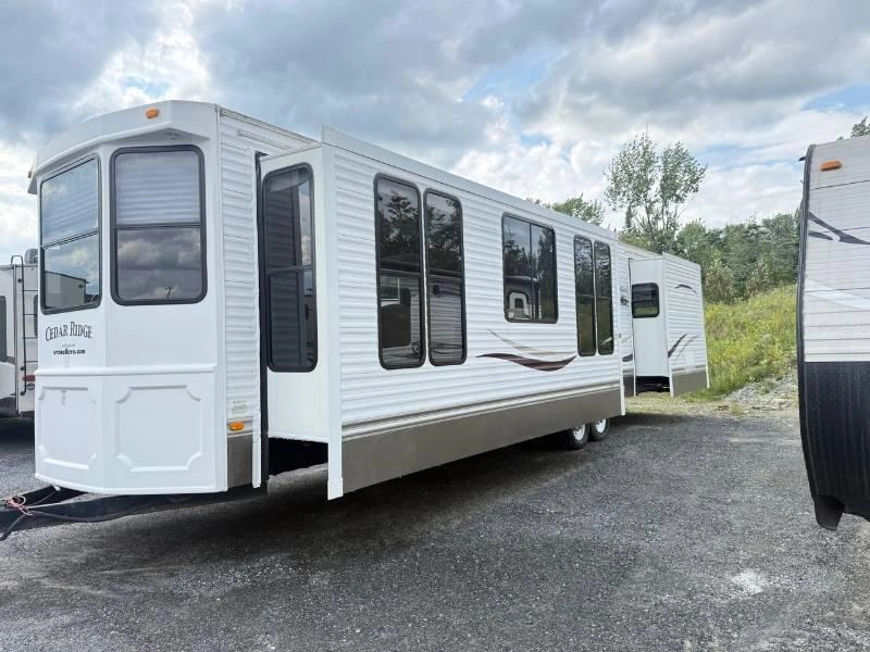 2010 Heartland Cedar Ridge 40fkss