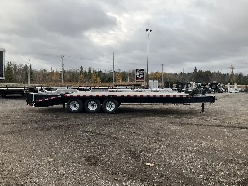Canada Trailers 8.5x25 10.5 Ton Deckover Equipment Trailer 2027