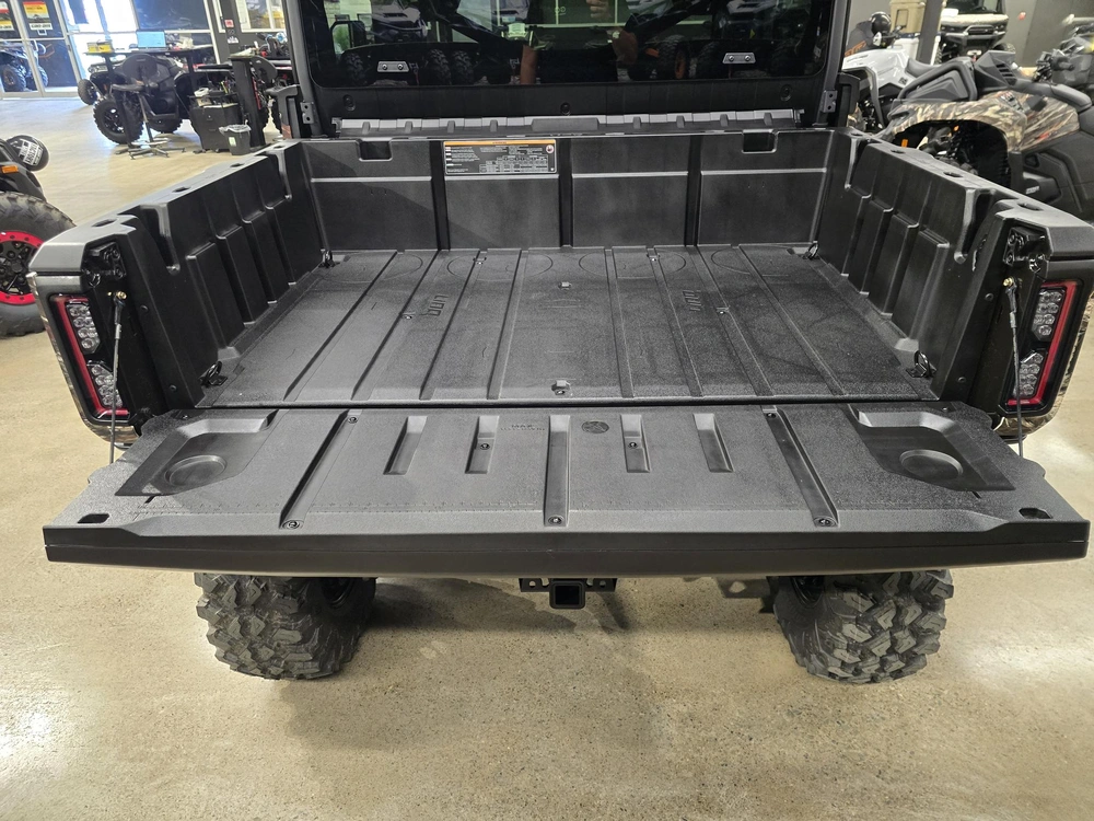 2026 Brp Defender Limited Cab Hd11 alt