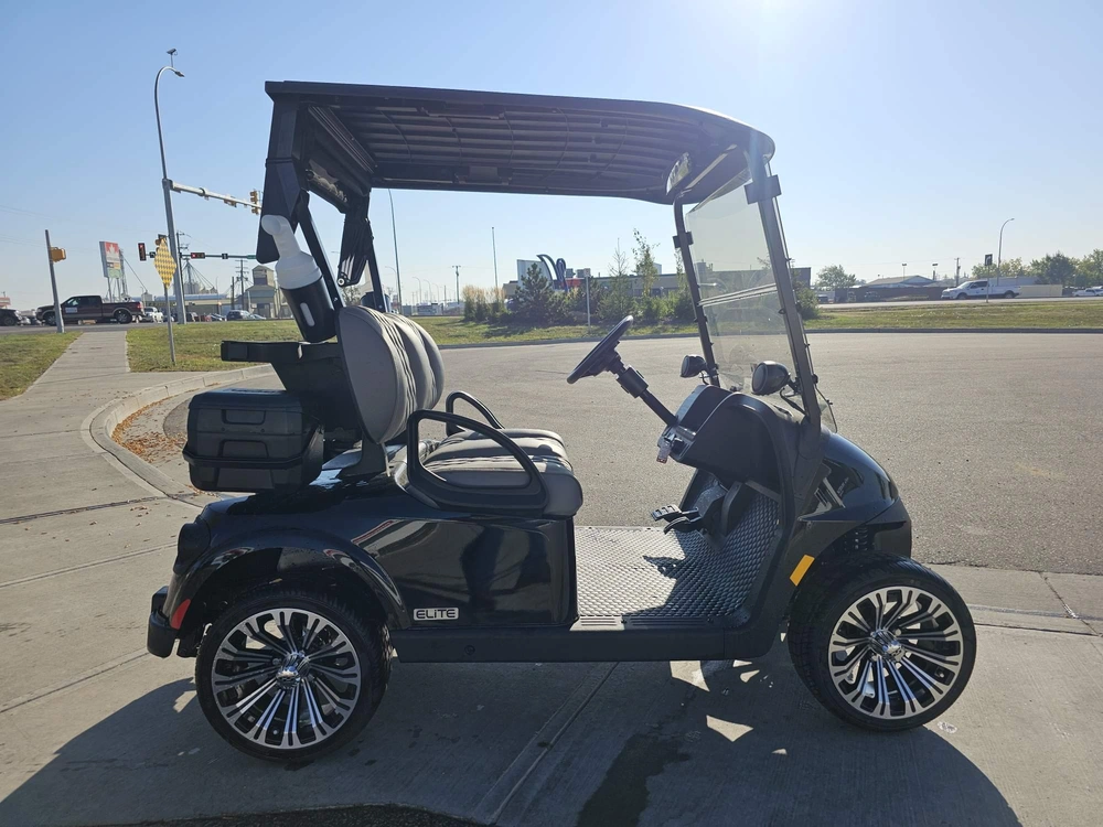 2026 E-z-go Rxv Elite Lithium alt