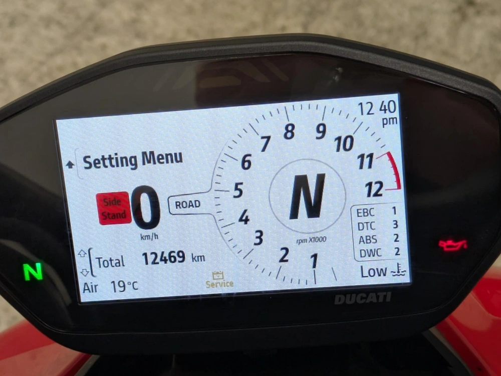 Ducati Streetfighter V2 2022