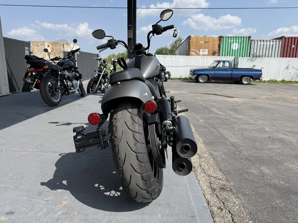 2023 Indian Motorcycle Chief Dark Horse Bobber alt