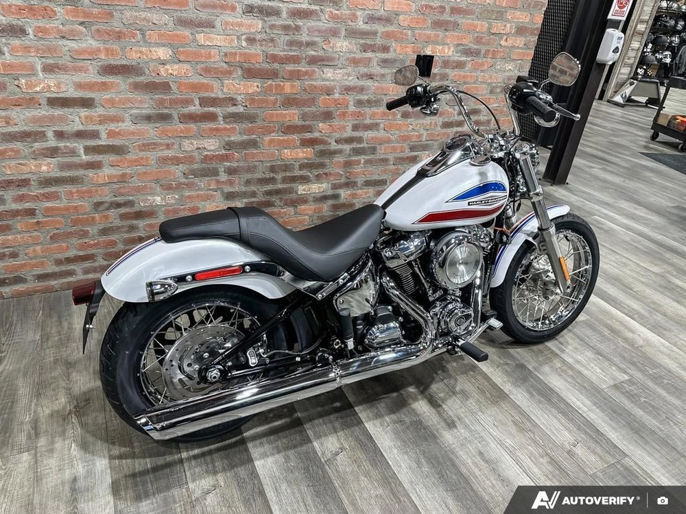 2026 Harley-davidson Super Glide alt