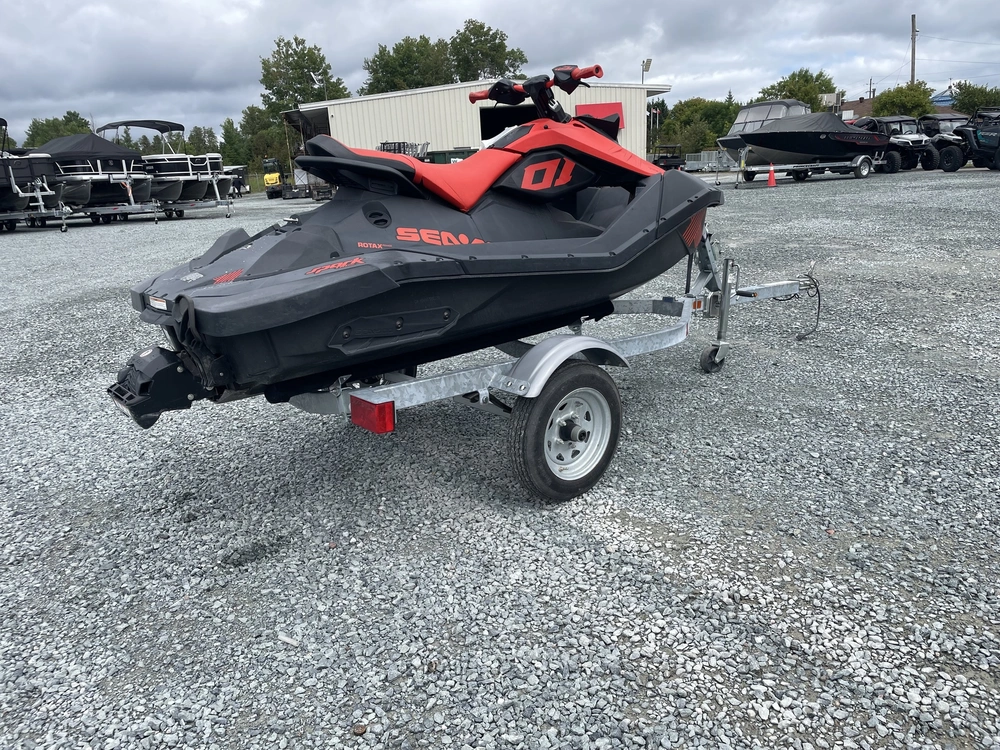 2021 Sea-doo Spark Trixx 2 Up alt