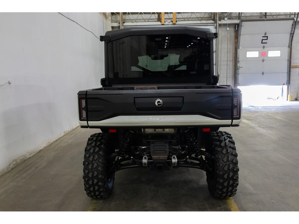 2026 Can-am Defender Max Limited Hd11 6mte alt