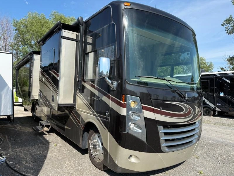 Thor Motor Coach Challenger 37kt 2015 alt