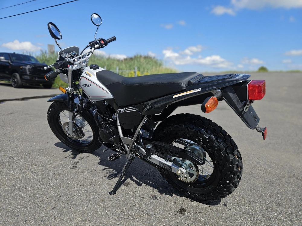 Yamaha Tw200 2026 alt