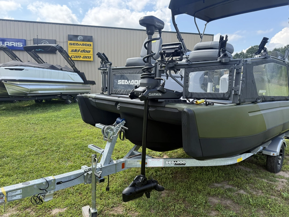 2025 Sea-doo Switch Fish 18 Ft 230 Hp Fish 18 230 alt