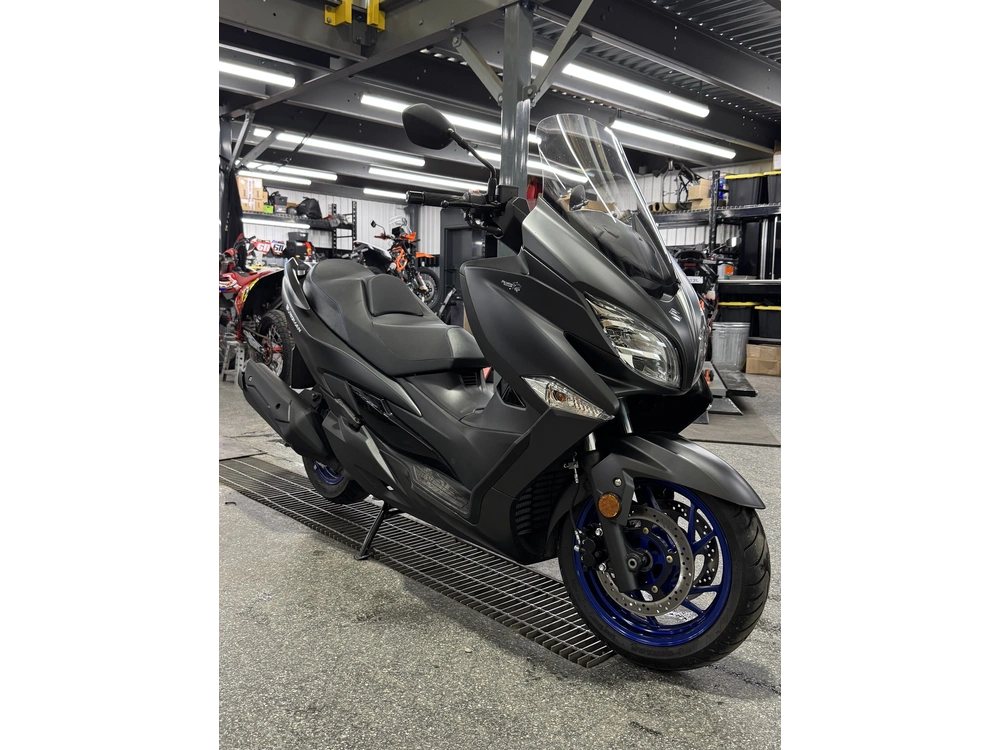 Suzuki An400am4 2024 alt
