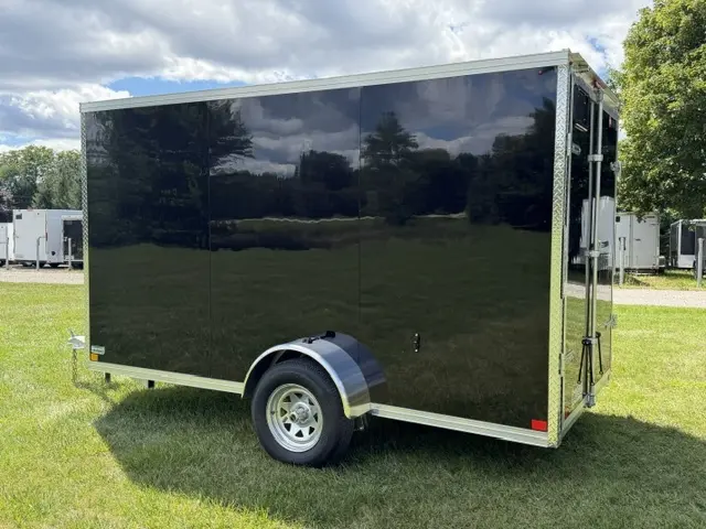 2026 Rhino Galvanized Enclosed 6' X 12' Sa Dd alt