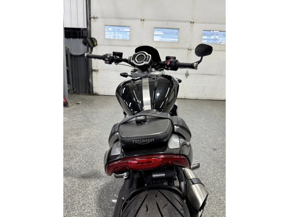 Triumph Rocket 3 R 2020 alt