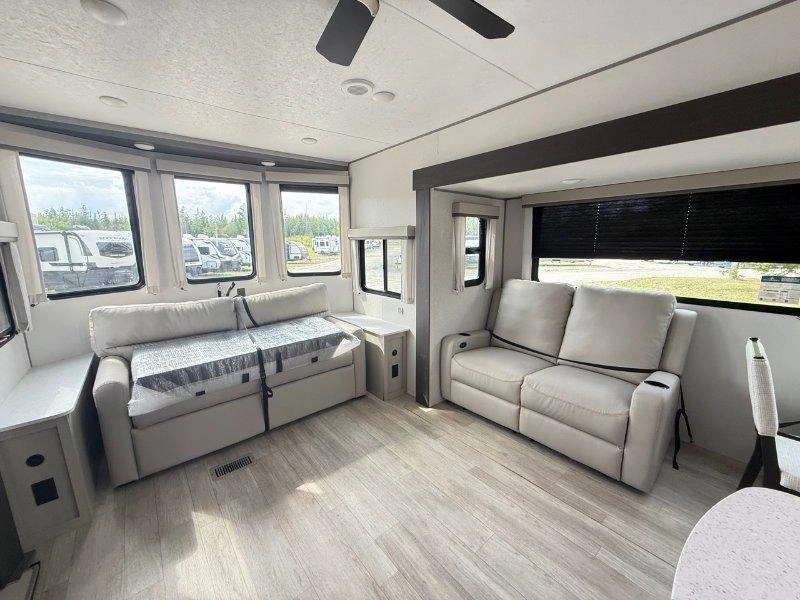 Coachmen Catalina 39mkts 2027