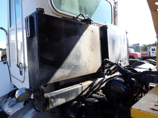 Peterbilt 348 2018