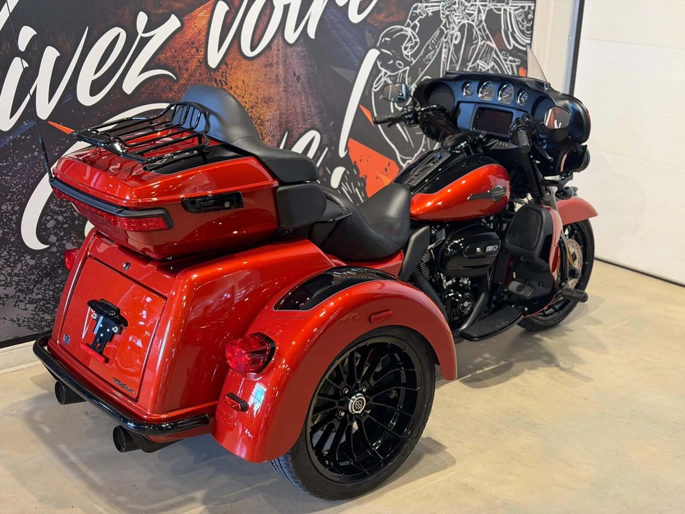 Harley-davidson Triglide Ultra Flhtcutg 2025 alt
