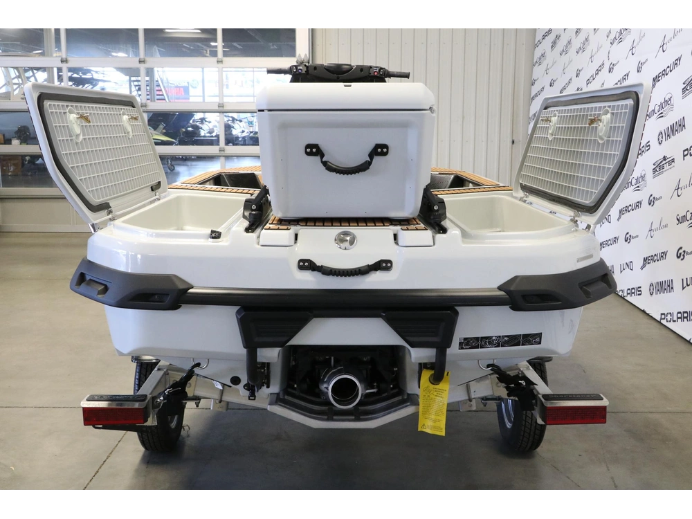2026 Yamaha Crosswave alt