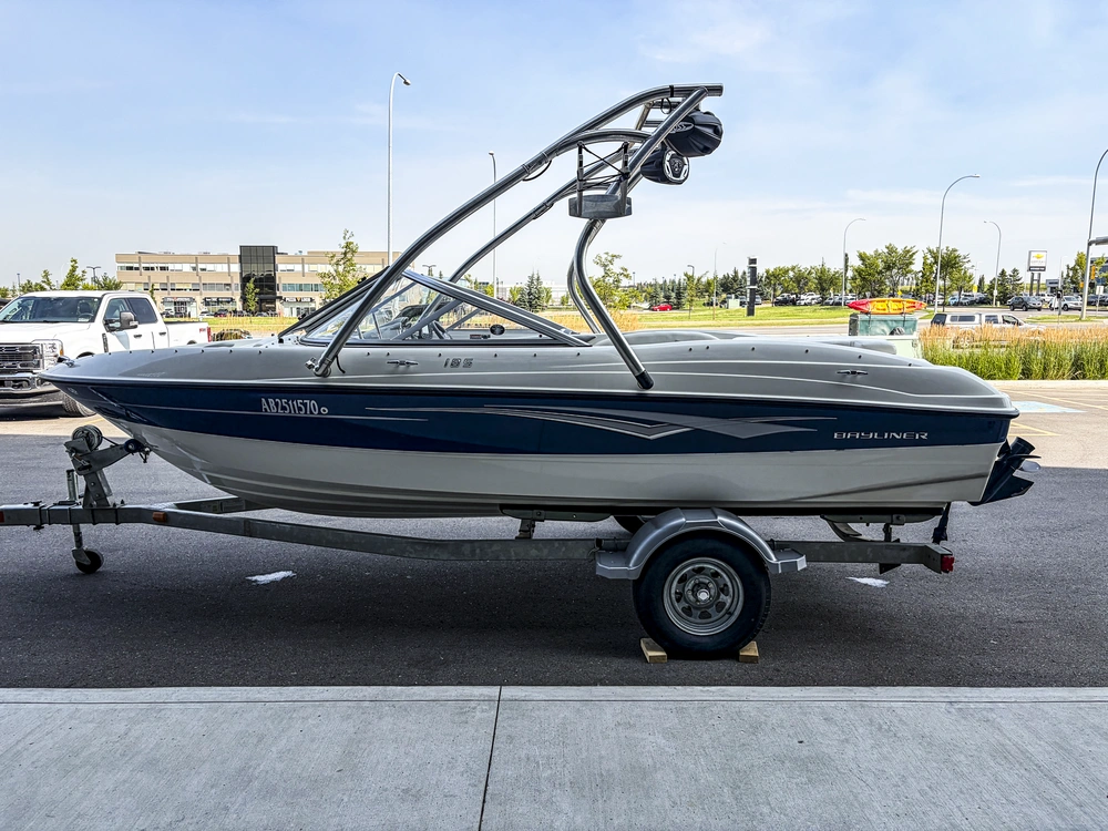 2010 Bayliner 185 alt