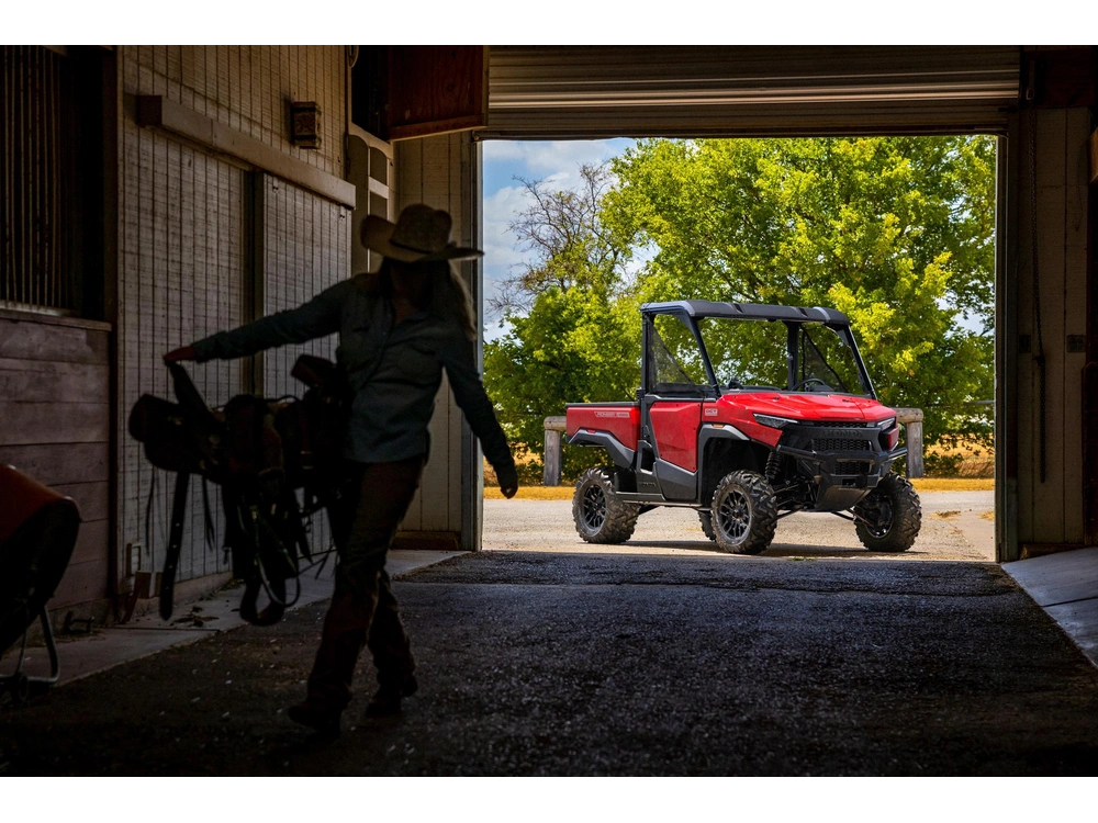 Honda Pioneer 1000 3 Places Deluxe 2026 alt